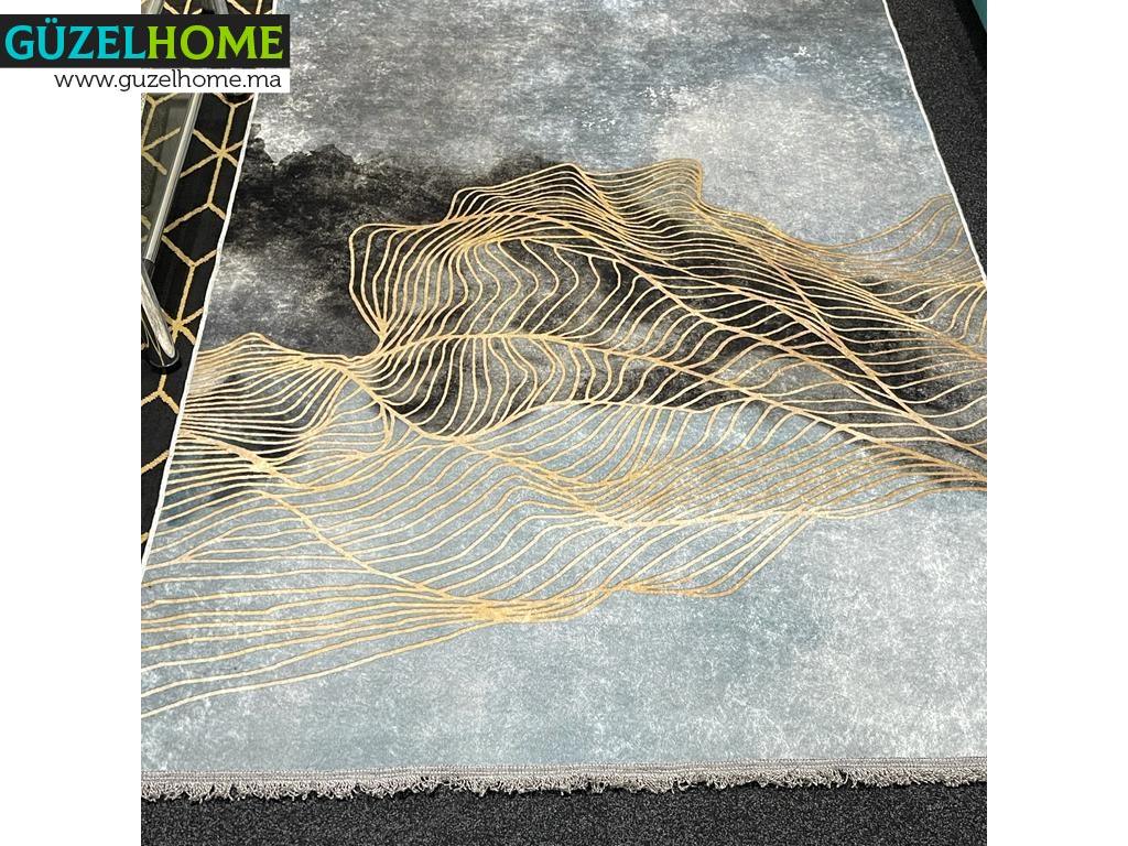 Tapis moderne imprimé VIBES - Salon et séjour - Ameublement d'intérieur Tapis moderne imprimé VIBES - Salon et séjour - Ameublement d'intérieur - Meubles de décoration chez GÜZELHOME Maroc