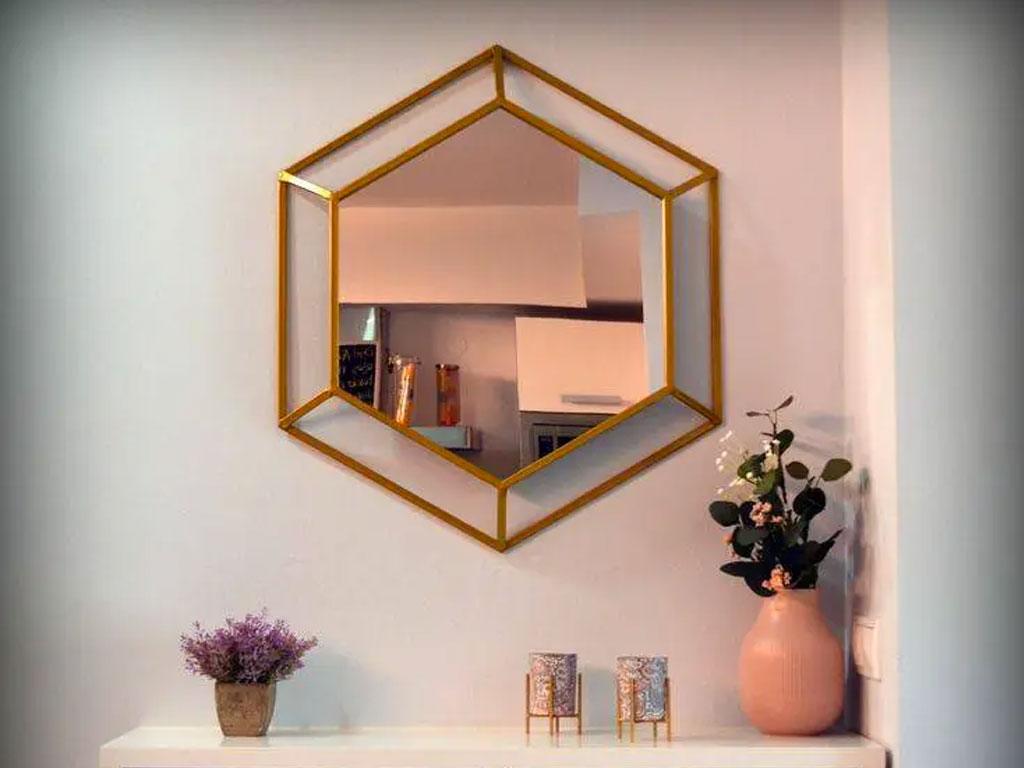 Miroir décoratif 3D - cadre en métal doré